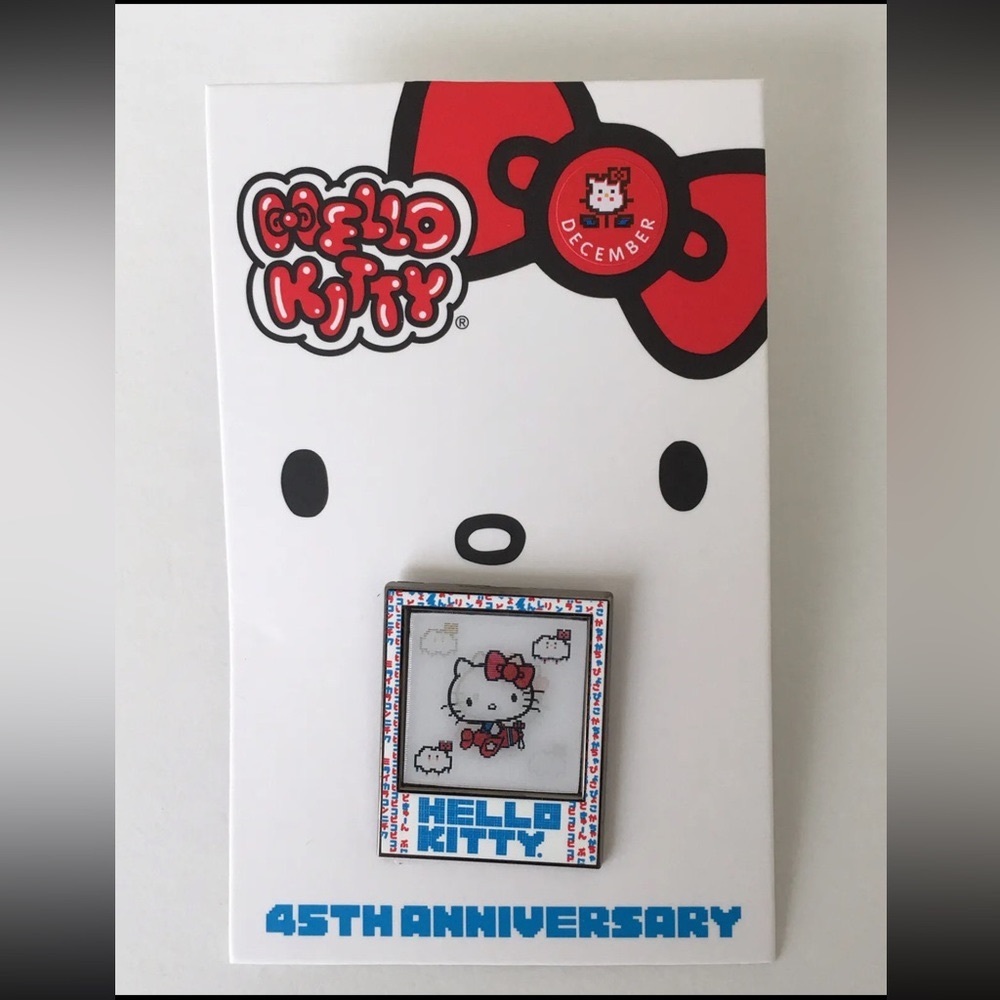 Sanrio Friend Of The Month Pin Hello Kitty Airplane DECEMBER 2019 45th Annivers